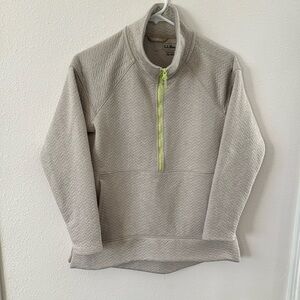 LL Bean Sz XS Women’sFlexForward Quilted Half-Zip